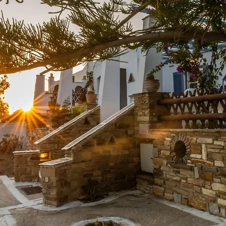 θἔρως * Tínos